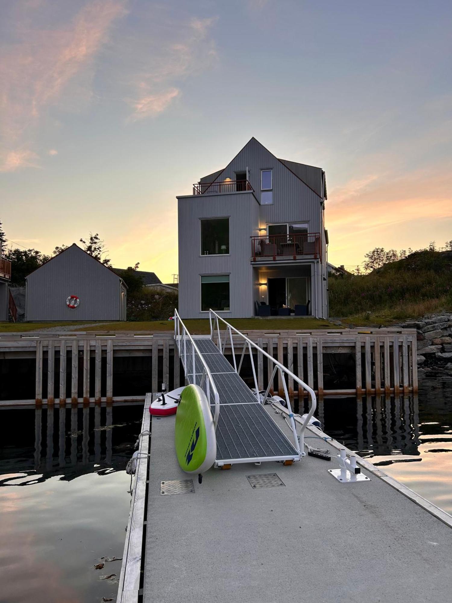 #lofoten Ved Sjoen Ballstad